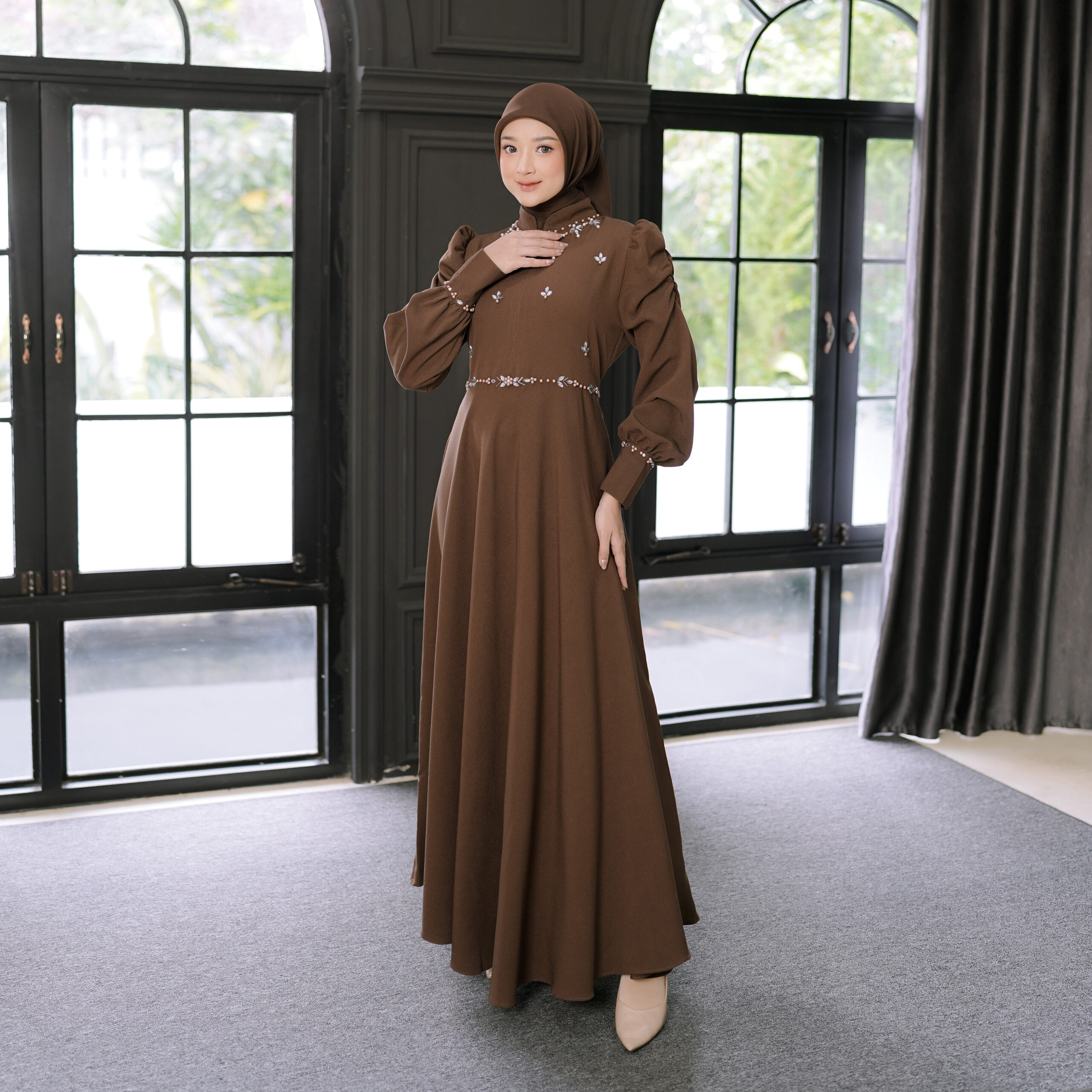 Demore Gamis Busui Muslim Wanita Fashion Dress Mewah Polos Aplikasi Payet - Gambar 2